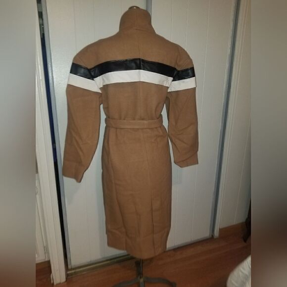 Making the Cut Wool Coat WINNING LOOK Andrea’s Wool Camel Coat NWT - Picture 6 of 16